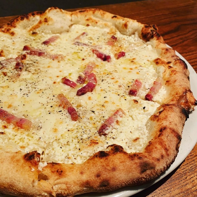 モンテビアンコ(ピッツェリア カンテラ)