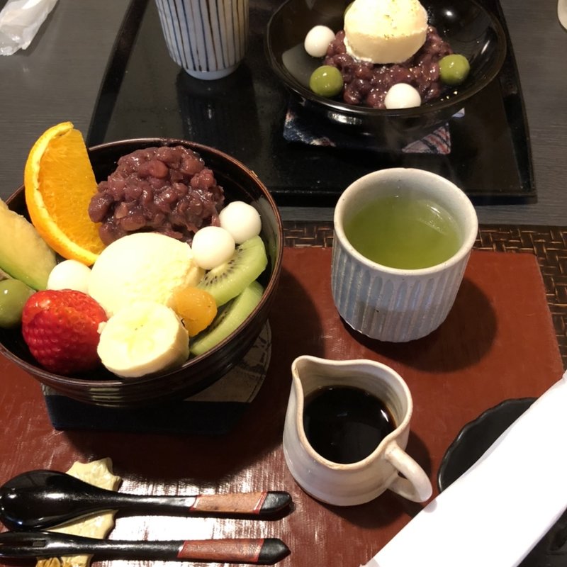 クリームあんみつ(甘味処　金花糖 （きんかどう）)