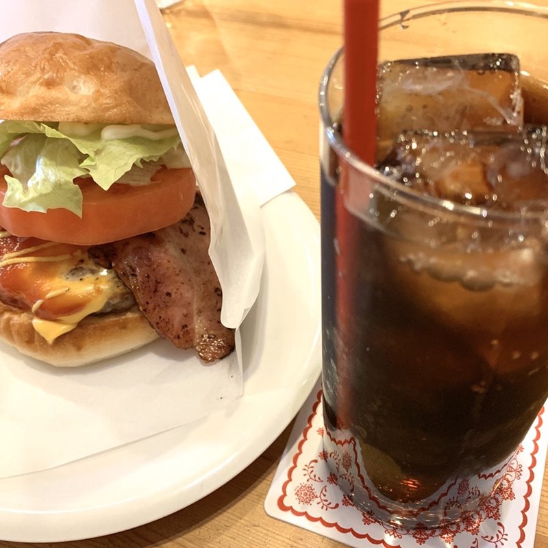 ハンバーガー(ジョンバーガーアンドカフェ （JOHN Burger & Cafe）)