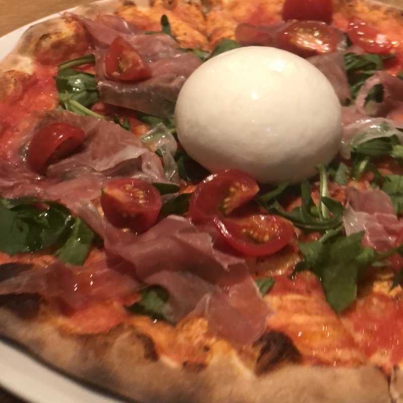 (GOOD CHEESE GOOD PIZZA)