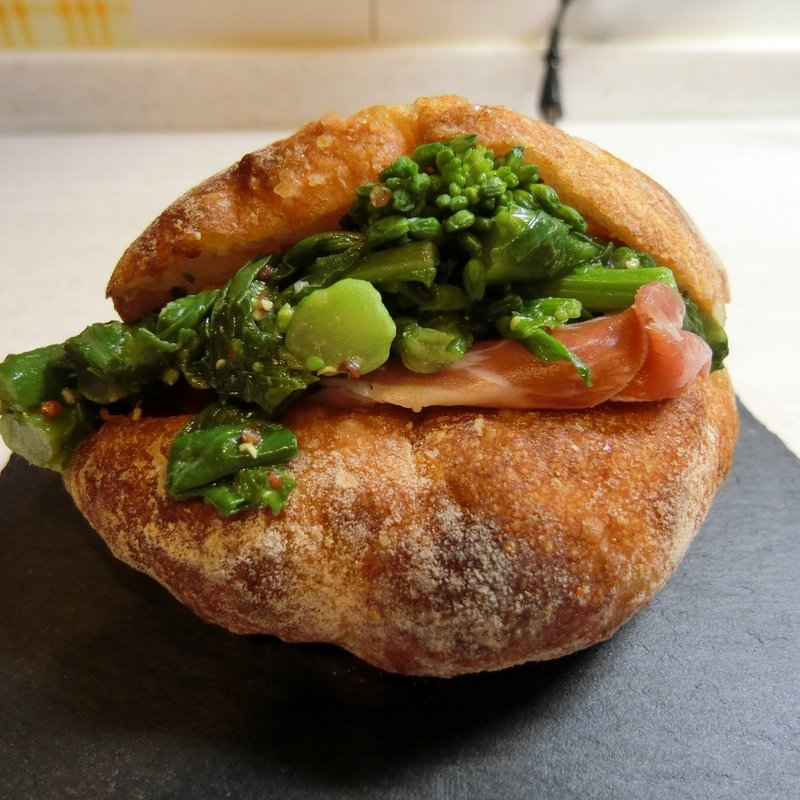 菜の花サンド(Le Petit Mec 日比谷店)