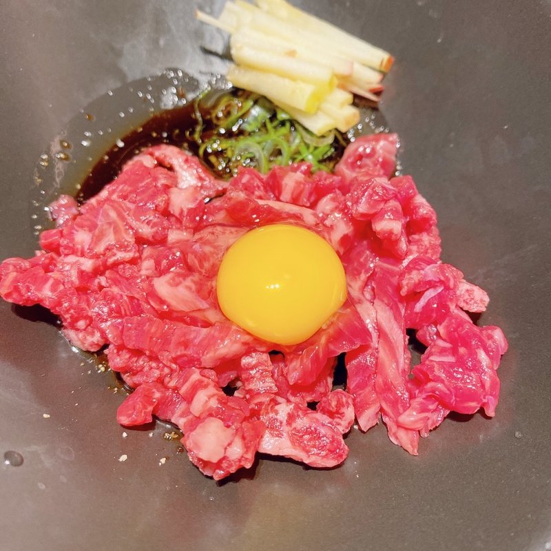 ユッケ(黒毛和牛焼肉ビーファーズ 光明池牧場)