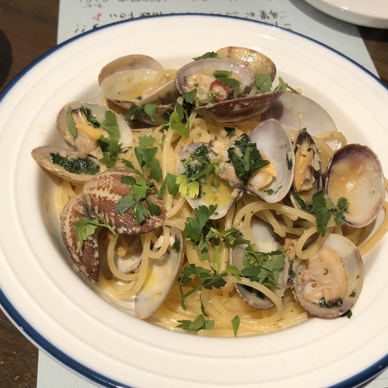 あさりのボンゴレ(白ワイン味)(イタリア料理 CIBI)