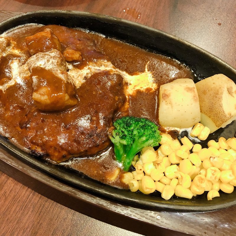 ビーフシチューハンバーグ(グラッチェガーデンズ 須磨パティオ店)