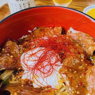 ぎゅーっと焼き肉丼(ウッドランドカフェ)