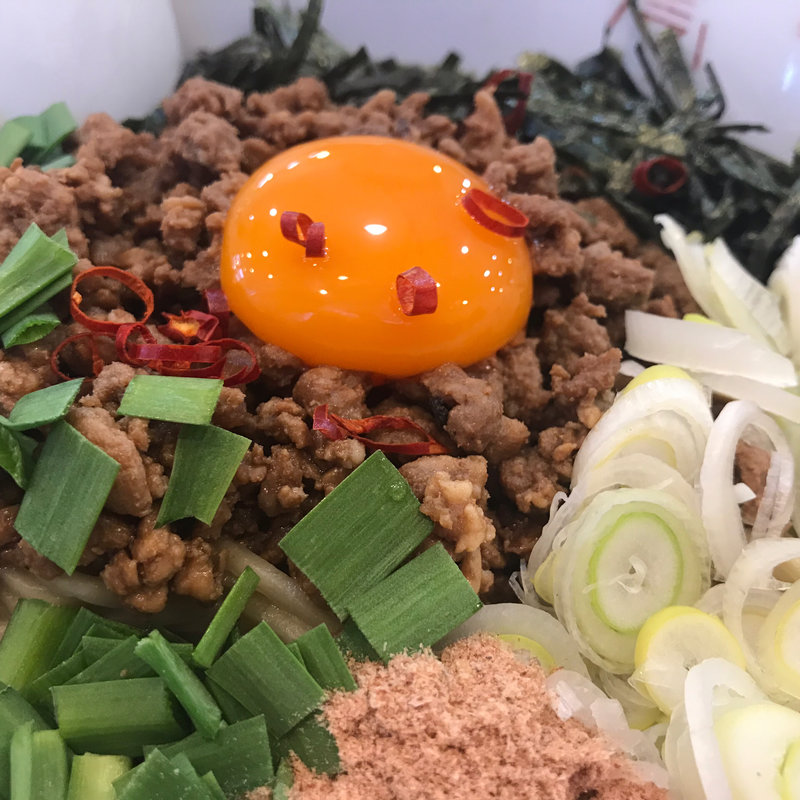 台湾まぜそば(麺や二代目 夜来香 (いぇらいしゃん))