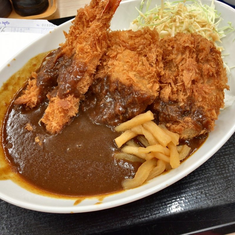 えび•ヒレ•メンチカレー(かつや 成増店)