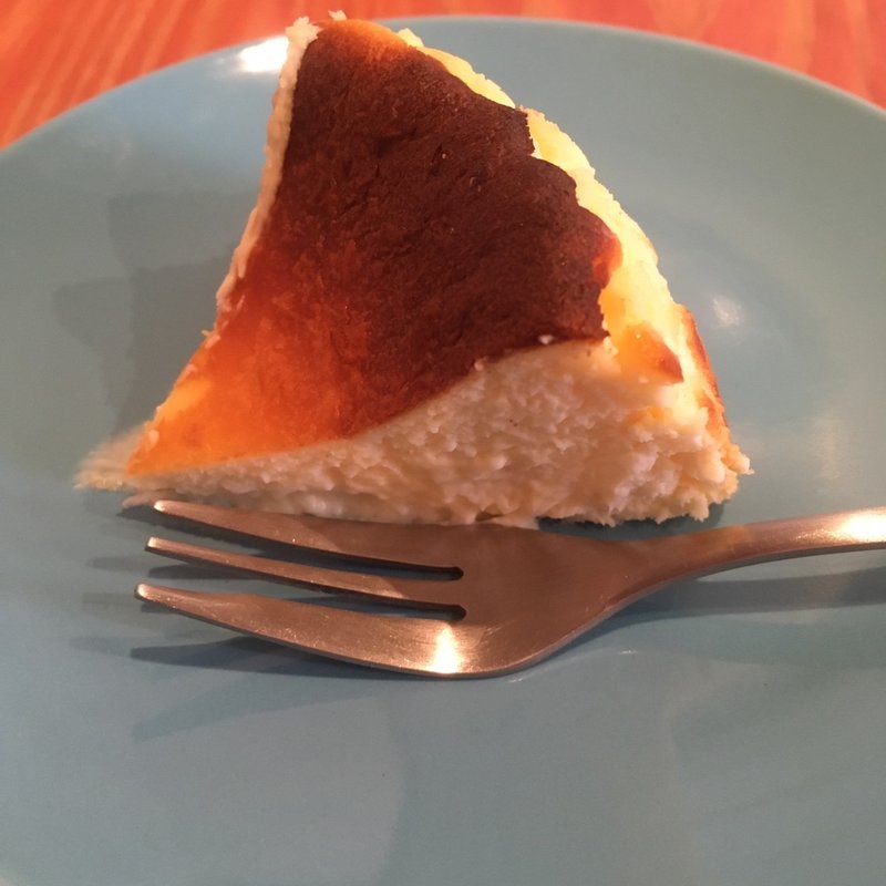 バスクチーズケーキ(桜坂珈琲)