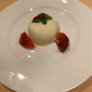 Aランチ(リストランテ コルテジーア)