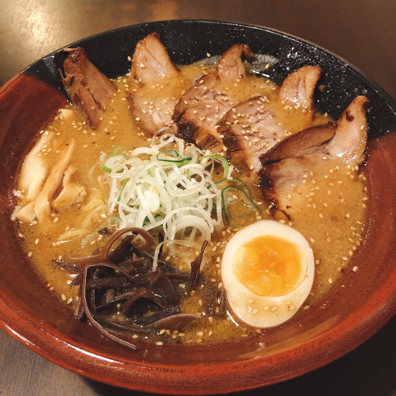 濃厚魚介焙煎ごまみそらーめん 吉山商店 札幌らーめん共和国店 の口コミ一覧 おいしい一皿が集まるグルメコミュニティサービス Sarah