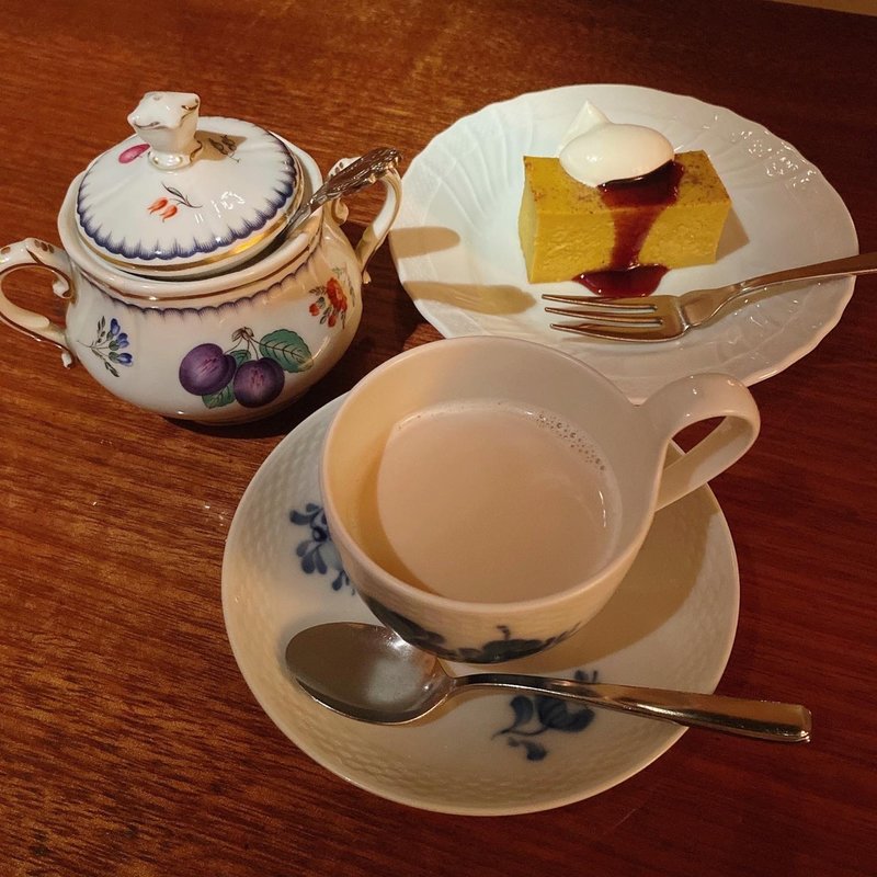 カフェラテ(カフェトゥジユールデビユテ)