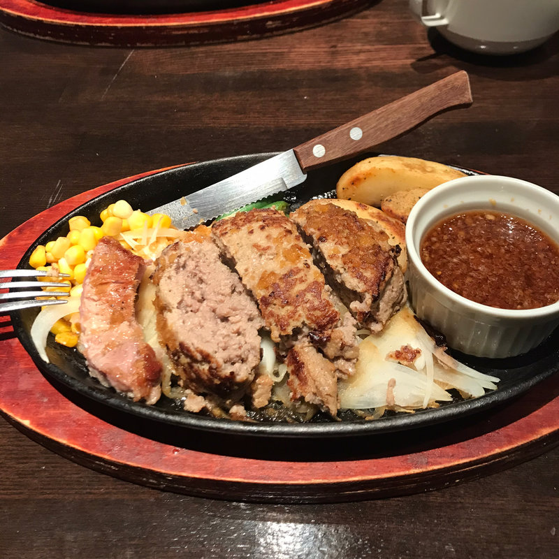 ハンバーグ(はがね家 )