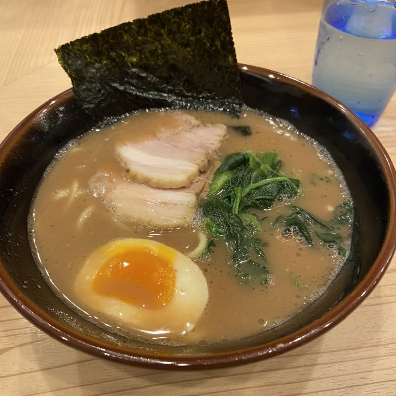 (家系　麺場寺井)