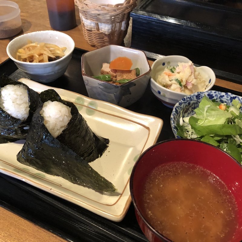 おにぎり(ホッとこめや うえくさ)