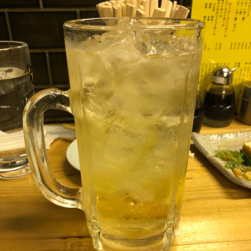チンチロハイボール(大衆酒場BEETLE田町店)