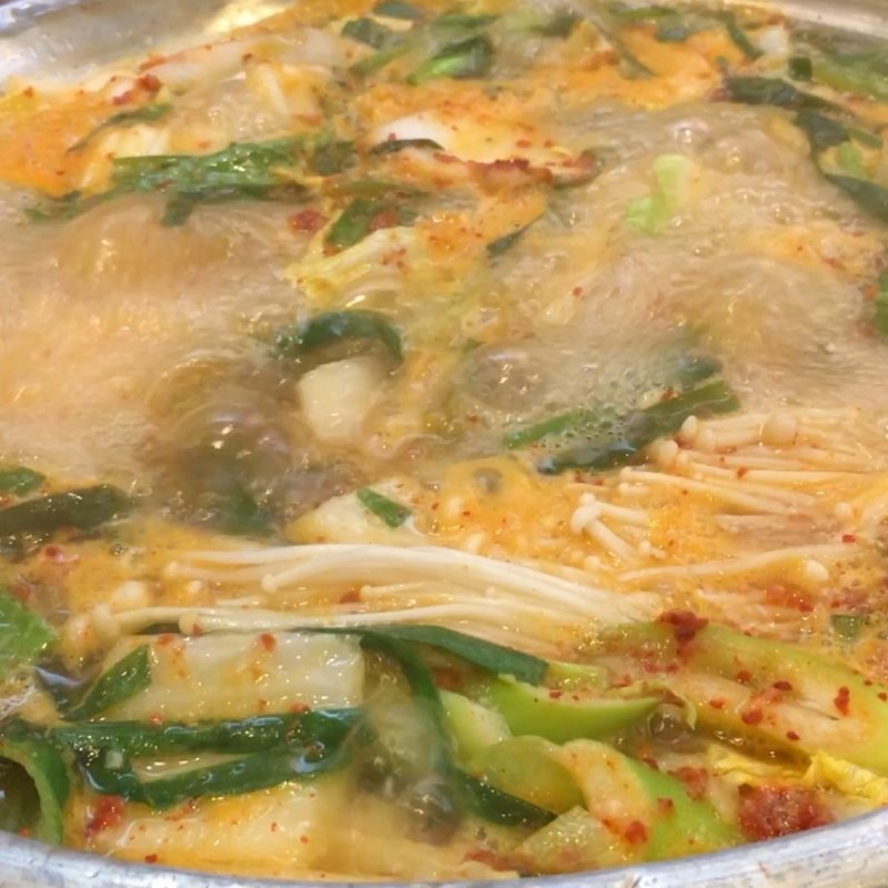 タッカンマリ(まいうKOREA 大久保店 （マイウ・コリア）)