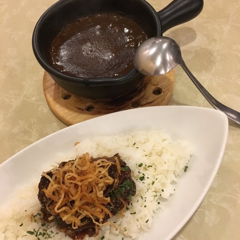 自家製欧風とろとろ牛バラカレー(近江屋清右衛門 )