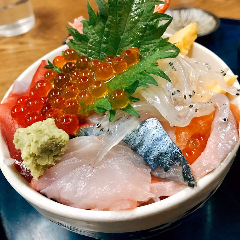 おみくじ丼(東家 （あずまや）)