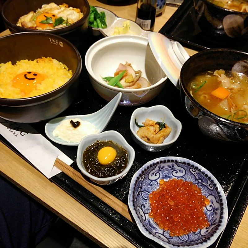産直播州地卵のたまごかけご飯と究極の親子丼(野乃鳥なんば堂)