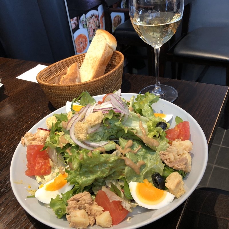 ニース風サラダ(ベーカリー＆レストラン 沢村 新宿)