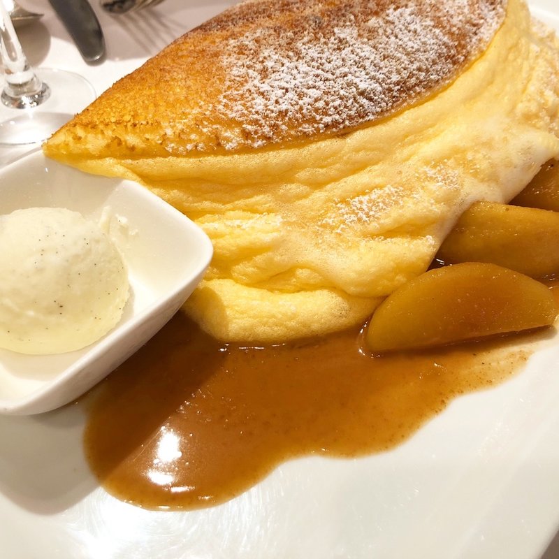 ふわふわオムレツ(ラ・メール・プラール)