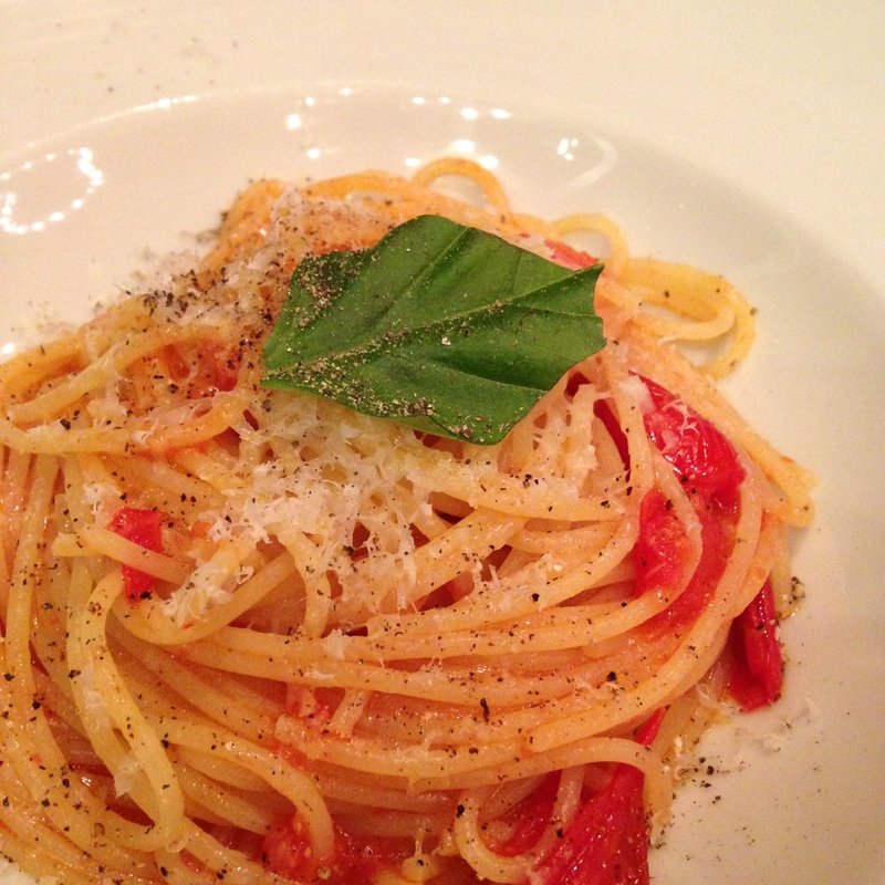 トマトのヴェルミチェッローニ(イルグラード)