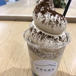 コーヒーソフトクリーム(伊都岐珈琲 LECT店)