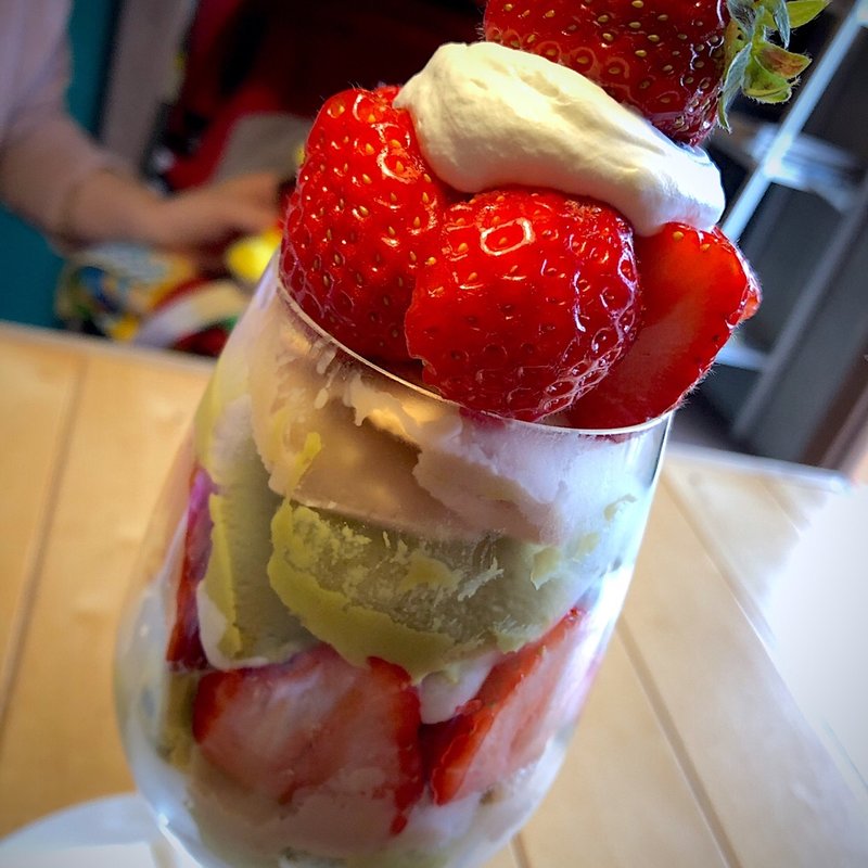 あまおうのパフェ(L'atelier NOSTALGIE（ラトリエ ノスタルジー）)