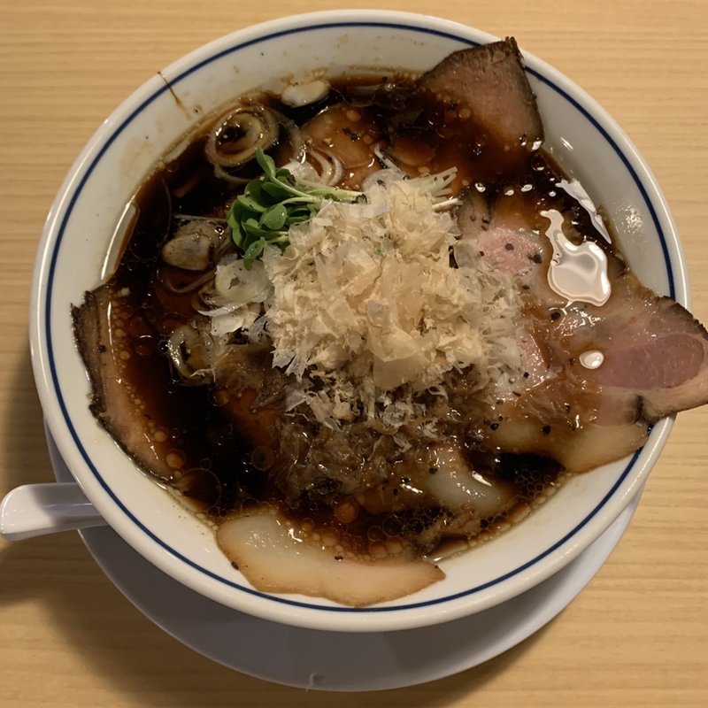 溜り醤油チャーシューめん(らーめん鱗　京都三条店)