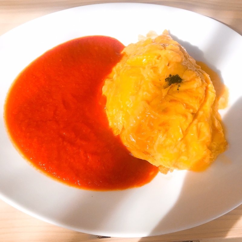 完熟トマトのオムライス(たまご専門店TAMAGOYA)