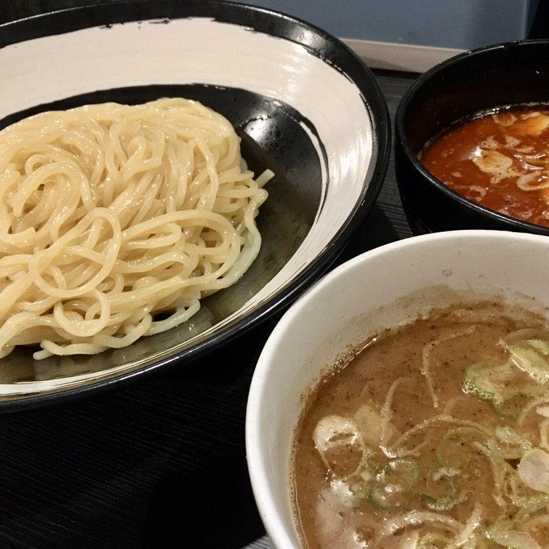つけ麺/王道＋辛旨(つけ麺 八芒星)