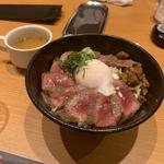 あか牛丼(あか牛Dining yoka-yoka KITTE博多店)
