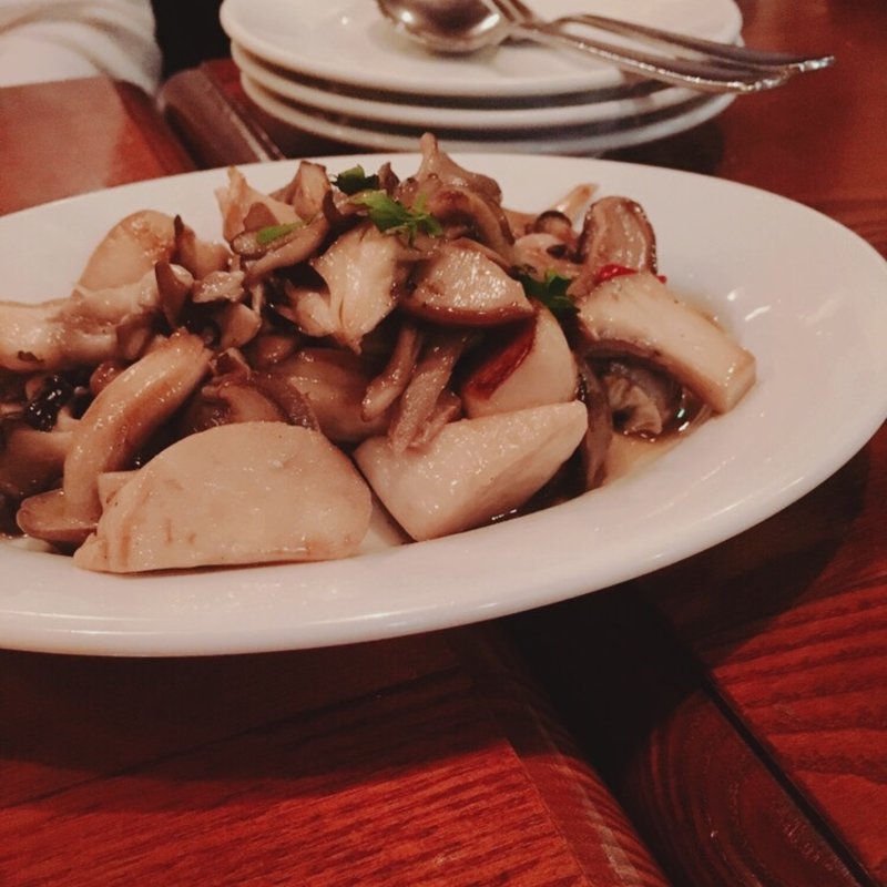 いろいろキノコのソテー(Trattoria FRANCO トラットリア フランコ)