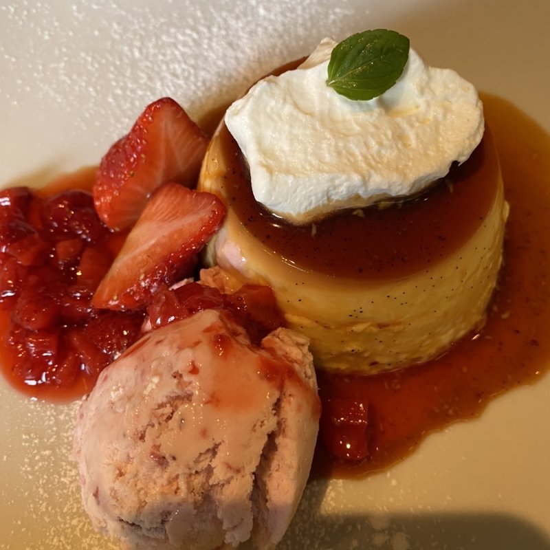 プリンアラモード(ホトリ)