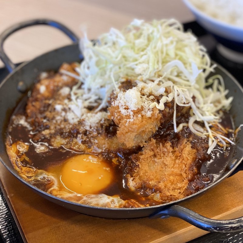 デミたまメンチカツ鍋定食(かつや 長野柳原店)