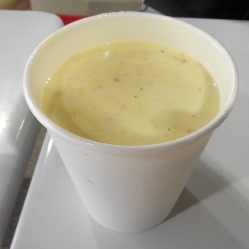 クラムチャウダー(コストコ フードコート 幕張倉庫 （COSTCO）)