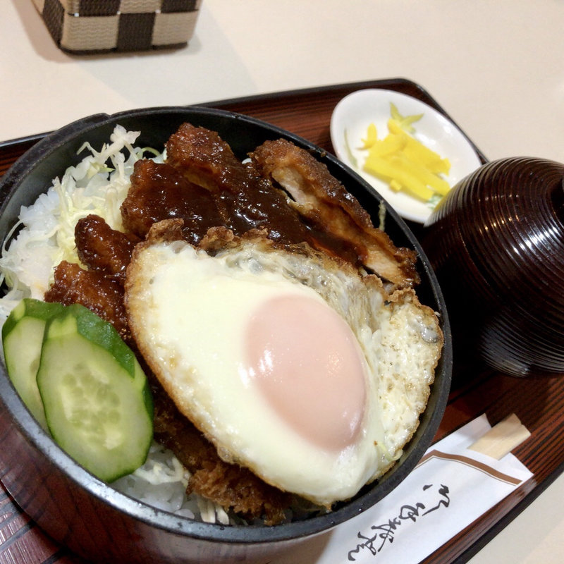 味噌カツ丼(レストラン ミヨシ)