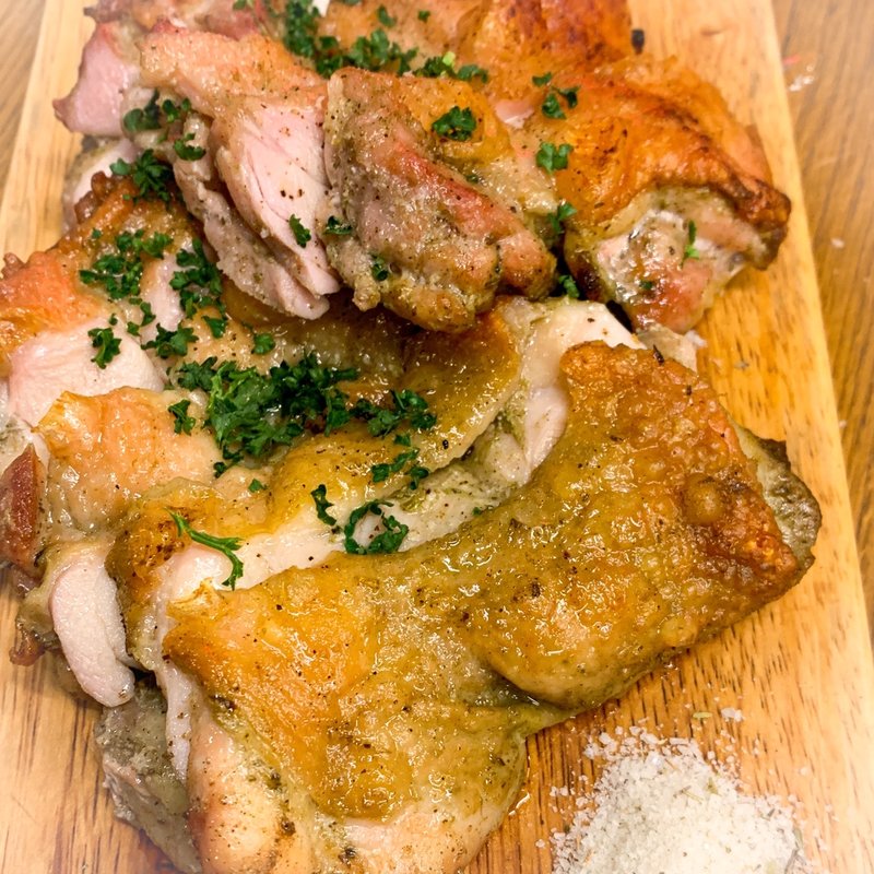 5種のスパイス☆手仕込ハーブチキングリル(Grand Breton Cafe)