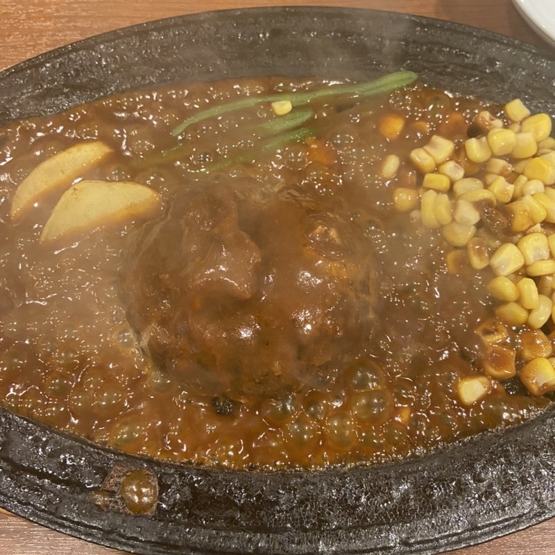 ハンバーグステーキ(ステーキハウス・ブルズ)