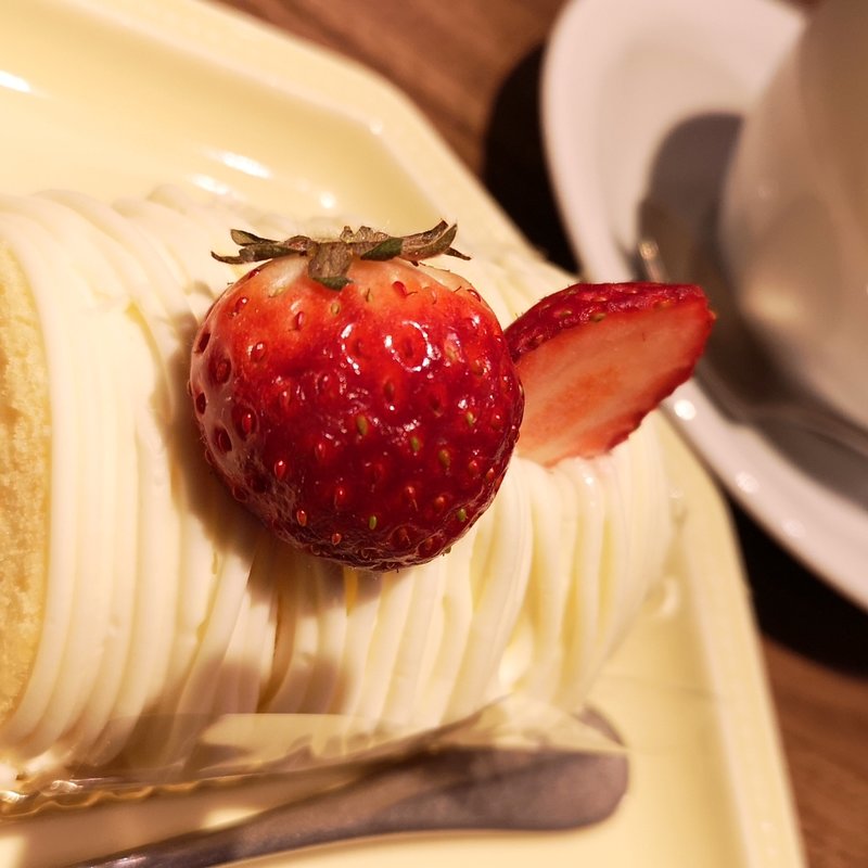 レアチーズモンブランケーキ(ドトール珈琲店　飯田橋ラムラ店)