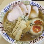 特製煮干しラーメン大盛り(煮干鰮らーめん 圓 （エン）)