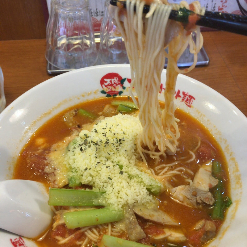 チーズラーメン(新御茶ノ水 萬龍（まんりゅう）)