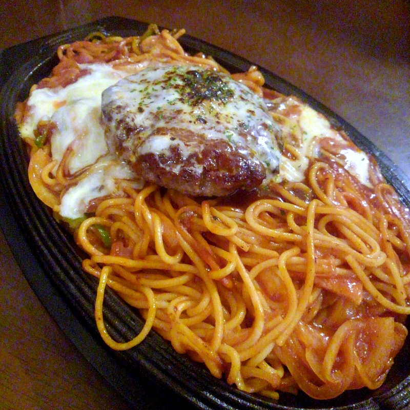 ナポバーグチーズ焼き(ハングリーハングリー （Hungry*Hungry 【旧店名】 マリモ）)