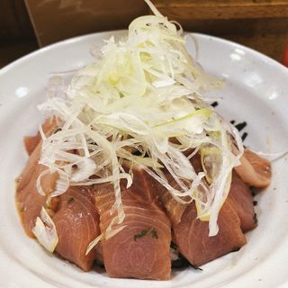 ブリ漬け丼(杉山水産)