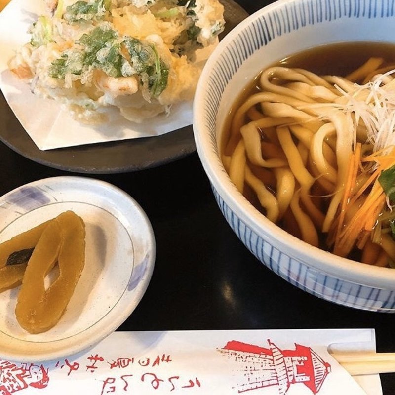 かき揚げめん（温かい麺）(金笛うんとん処春夏秋冬)