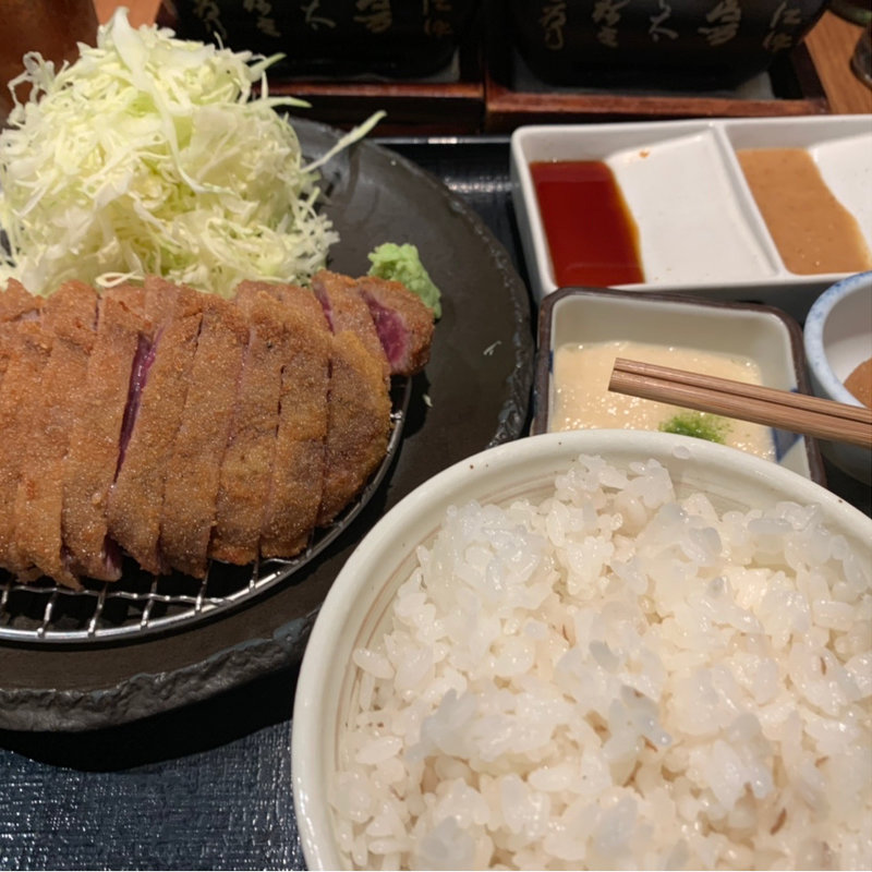 牛カツ麦めし定食（トロロ付き、ダブル）(牛かつ いろは)