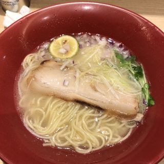 ニュー徳島ラーメン(徳島　三八系　麺や　諒八)