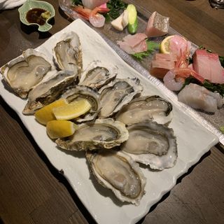 牡蠣(夜景のみえる 北海道原始焼き酒場ルンゴカーニバル)