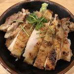 炭火 塩焼鳥丼
