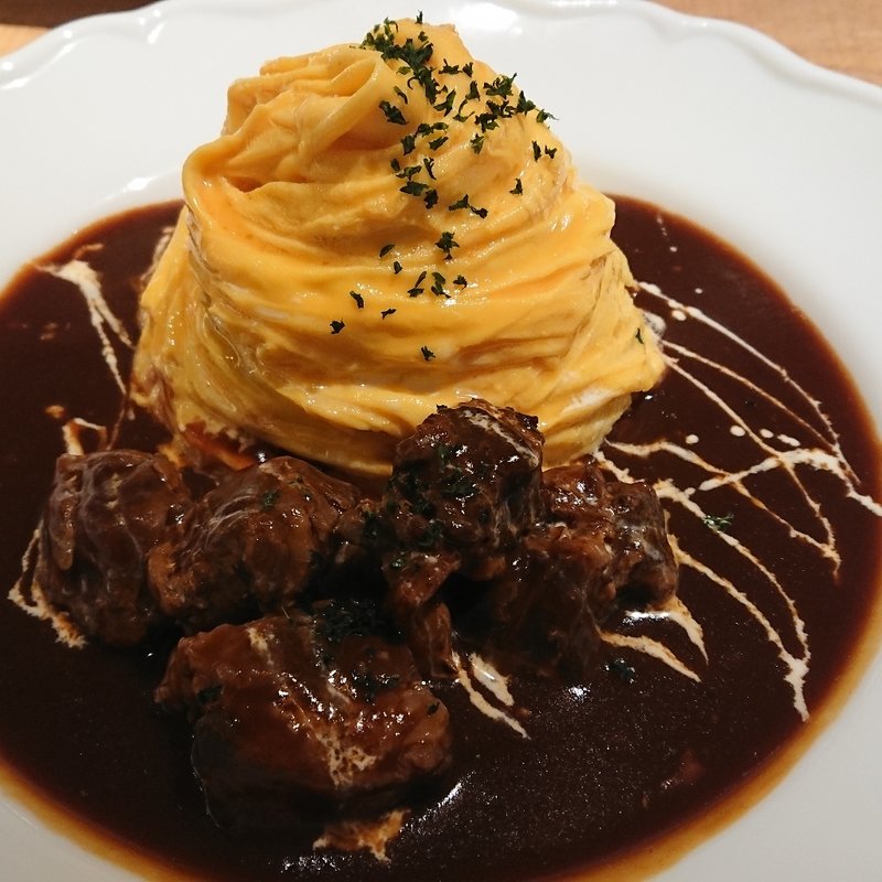 ビーフシチューのオムライス(3 Little Eggs たまプラーザ店)